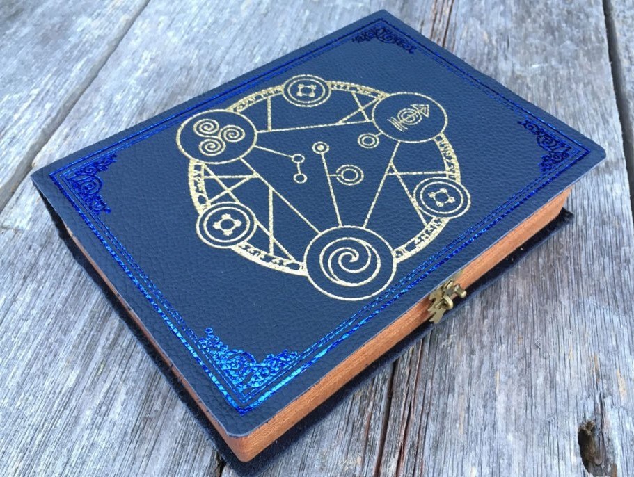 Roll for Loot: Spellbook Gaming Box